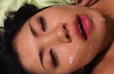 Jun Misyuku Asian with big melons takes two shlongs in mouth