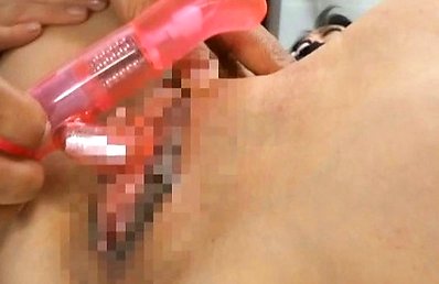 Japanese AV Model has shaved poonanie fucked with pink vibrator