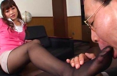 Meru Nonomiya Asian in short skirt has feet sucked over stockings