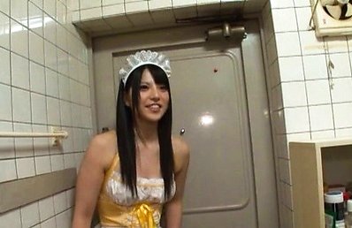 Ai Uehara Asian naughty house keeper shows nude cunt under apron