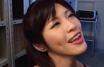 Sara Yurikawa Japanese doll gives her boss a stunning blowjob