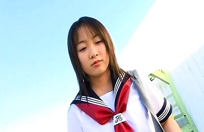 Yuki Yamanaka Asian gives school uniform away for swimming suit