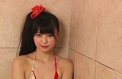 Tsukasa Arai Asian shows us her leering body before having shower