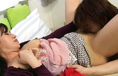 Japanese AV Model gives fine blowjob and has cum dumpster licked