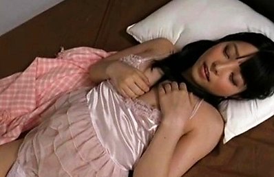 Ai Uehara Asian busty plays with her poonanie in lace thong