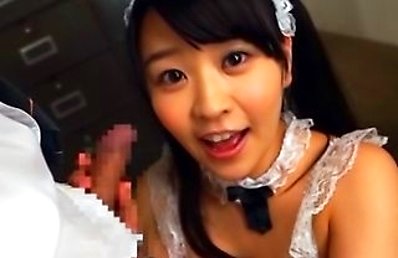 Reina hottie lifts skirt for hairy pussy video, and sucks cock