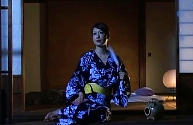 Reiko Yamaguchi oriental babe masturbates while in geisha outfit