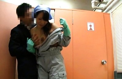 Amateur Asian house cleaner gets boss cock in mouth and on cans
